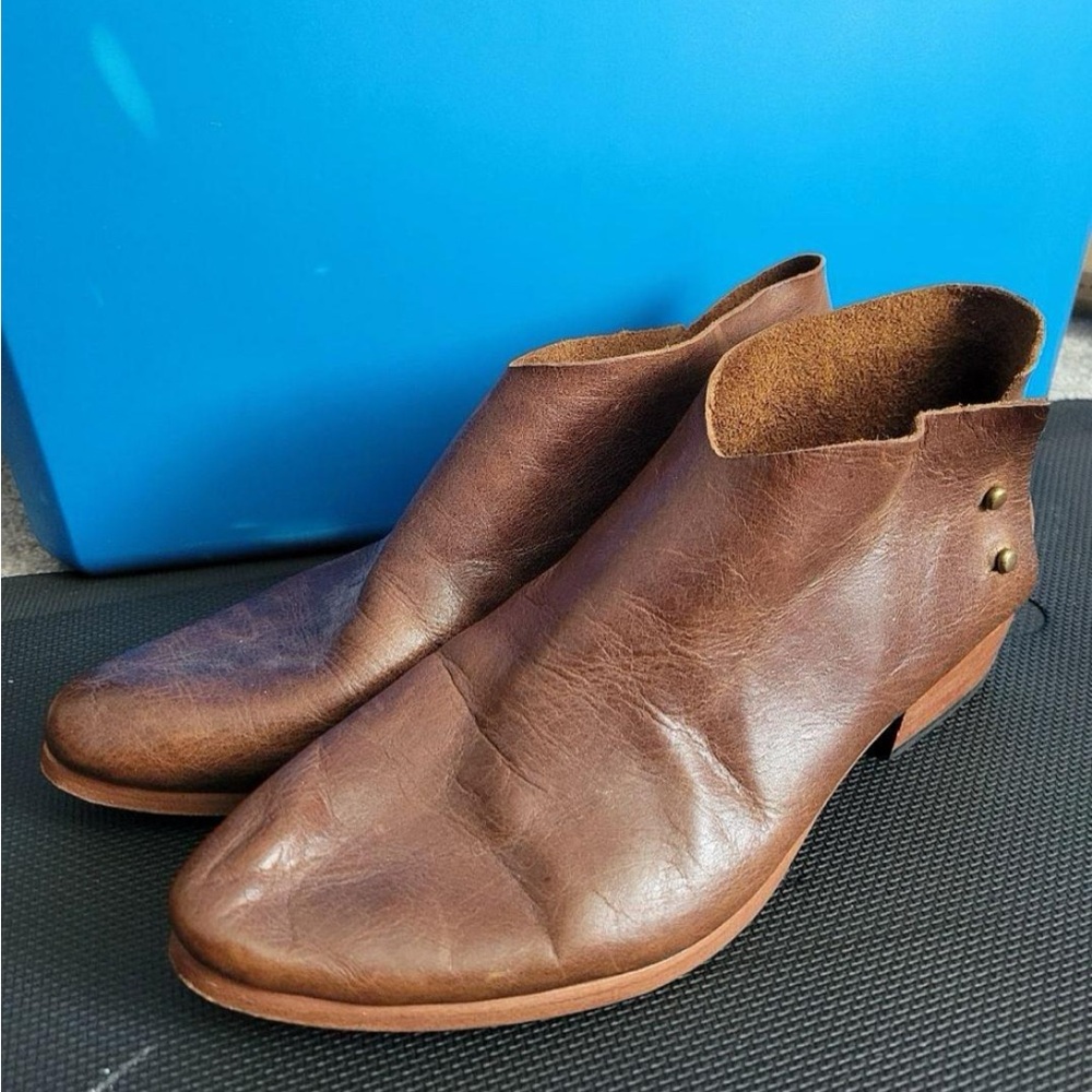 Karina Boots Sevilla Smith